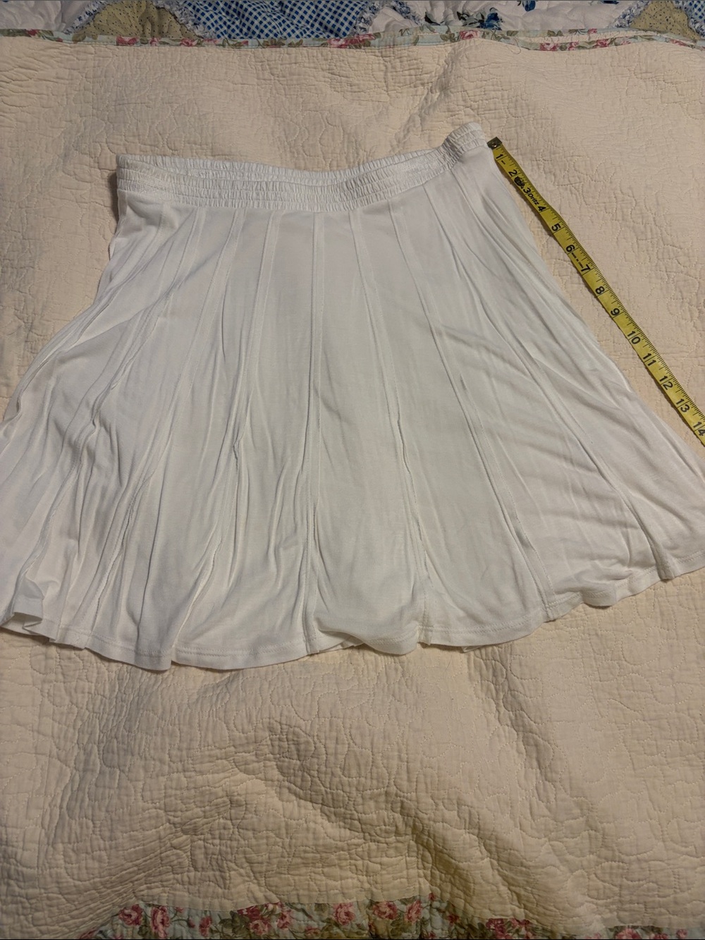 LC Lauren Conrad White Pleated Circle Skirt